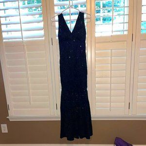 LA SCALA USA. Formal, cocktail. prom, long blue new dress. Medium